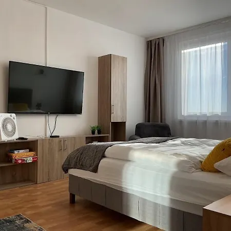 B&z A Plaza Mellett * Debrecen