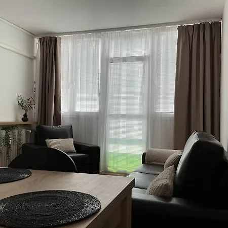 Apartment B&z A Plaza Mellett