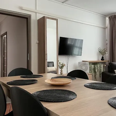 B&z A Plaza Mellett Apartment Debrecen